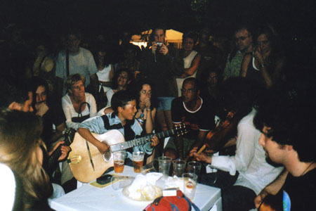 005familyandfriendsinrest